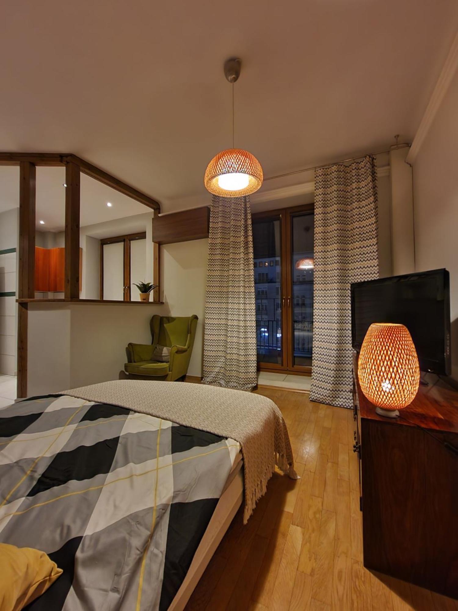 City Center Apartments ワルシャワ エクステリア 写真