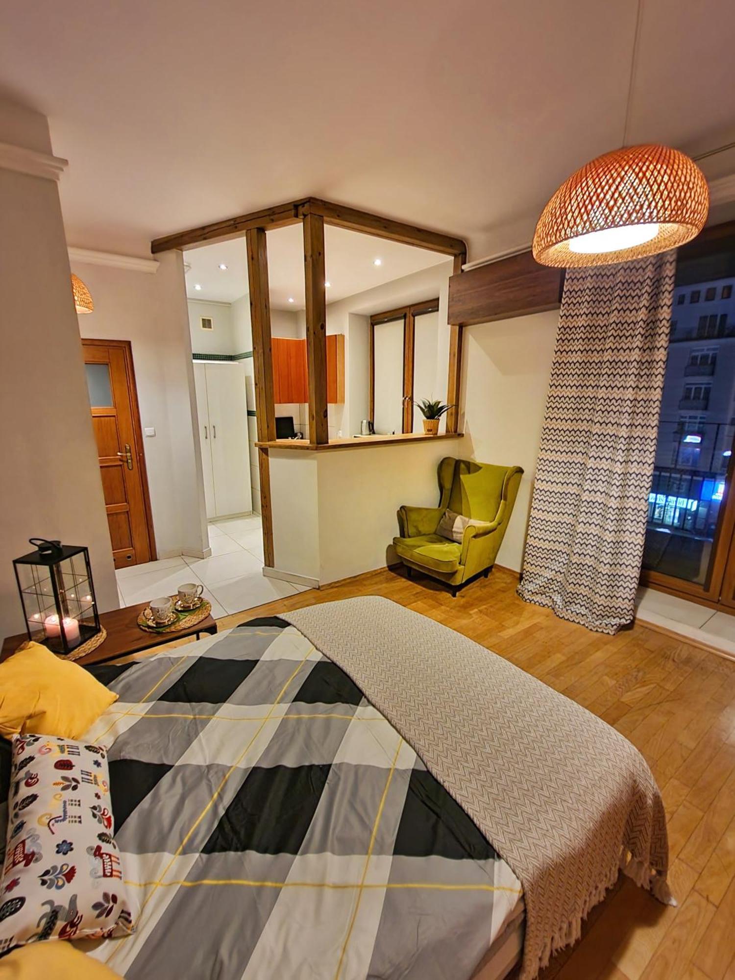 City Center Apartments ワルシャワ エクステリア 写真