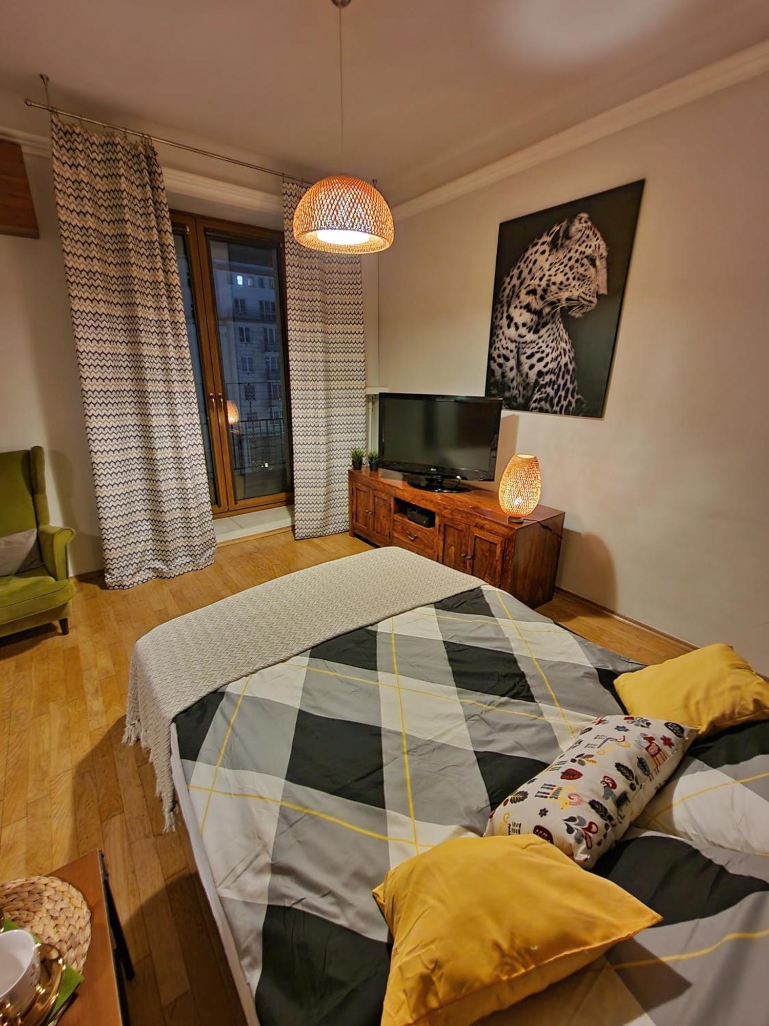 City Center Apartments ワルシャワ エクステリア 写真